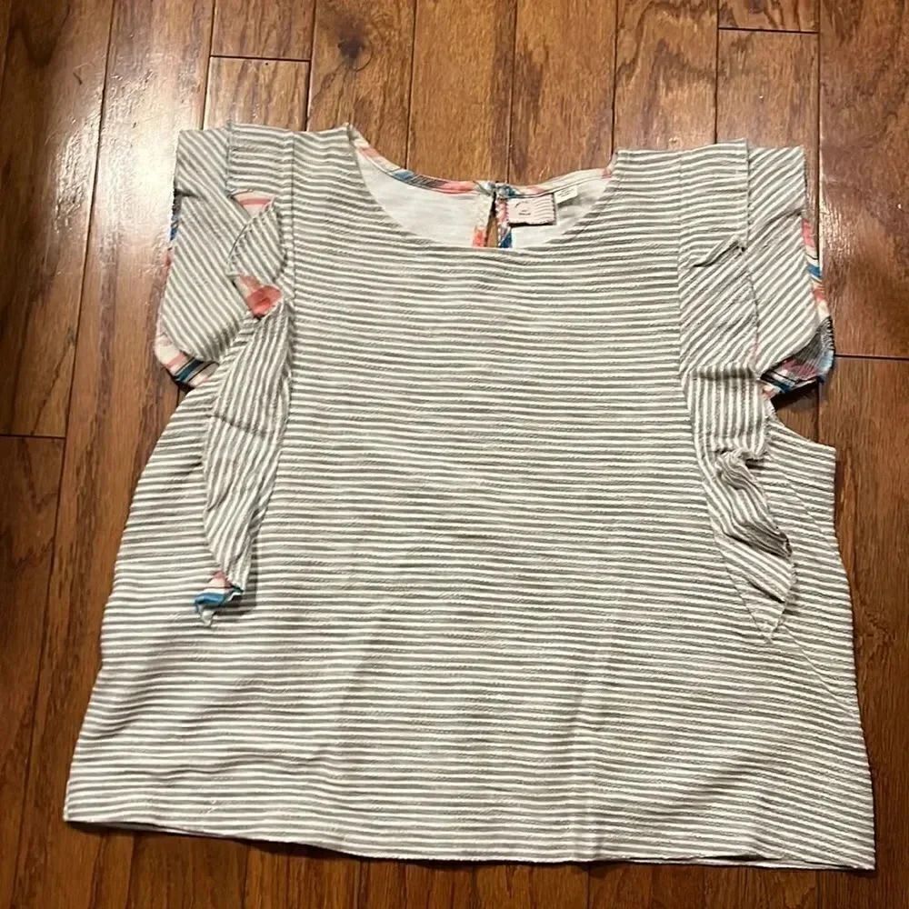 Anthropologie 9 H15 StCl top Size M